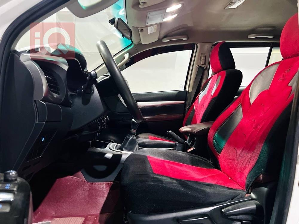 تۆیۆتا هایلۆکس